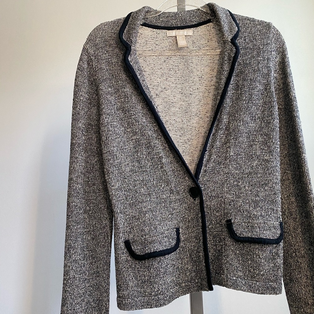 Sweater/ Blazer With Front Button - image 2
